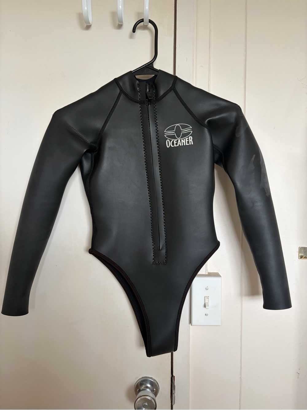 Oceaner Black Long-Sleeve Neoprene Swim Suit